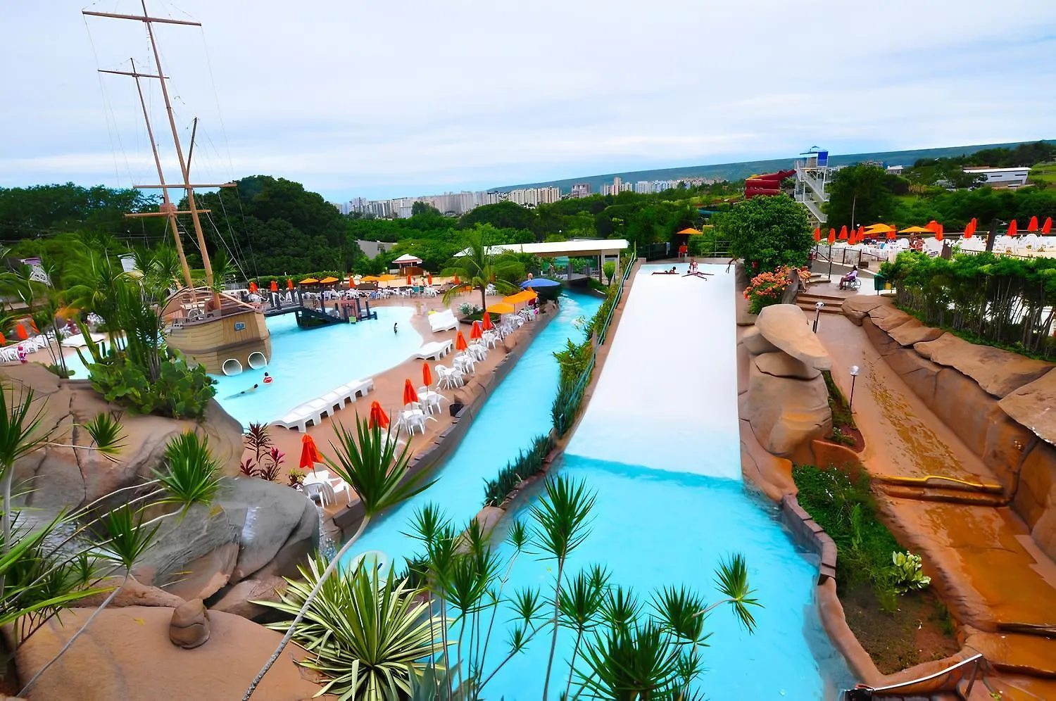 ** Hotel Spazzio Diroma - Acesso Ao Acqua Park E Splash Caldas Novas Brasil