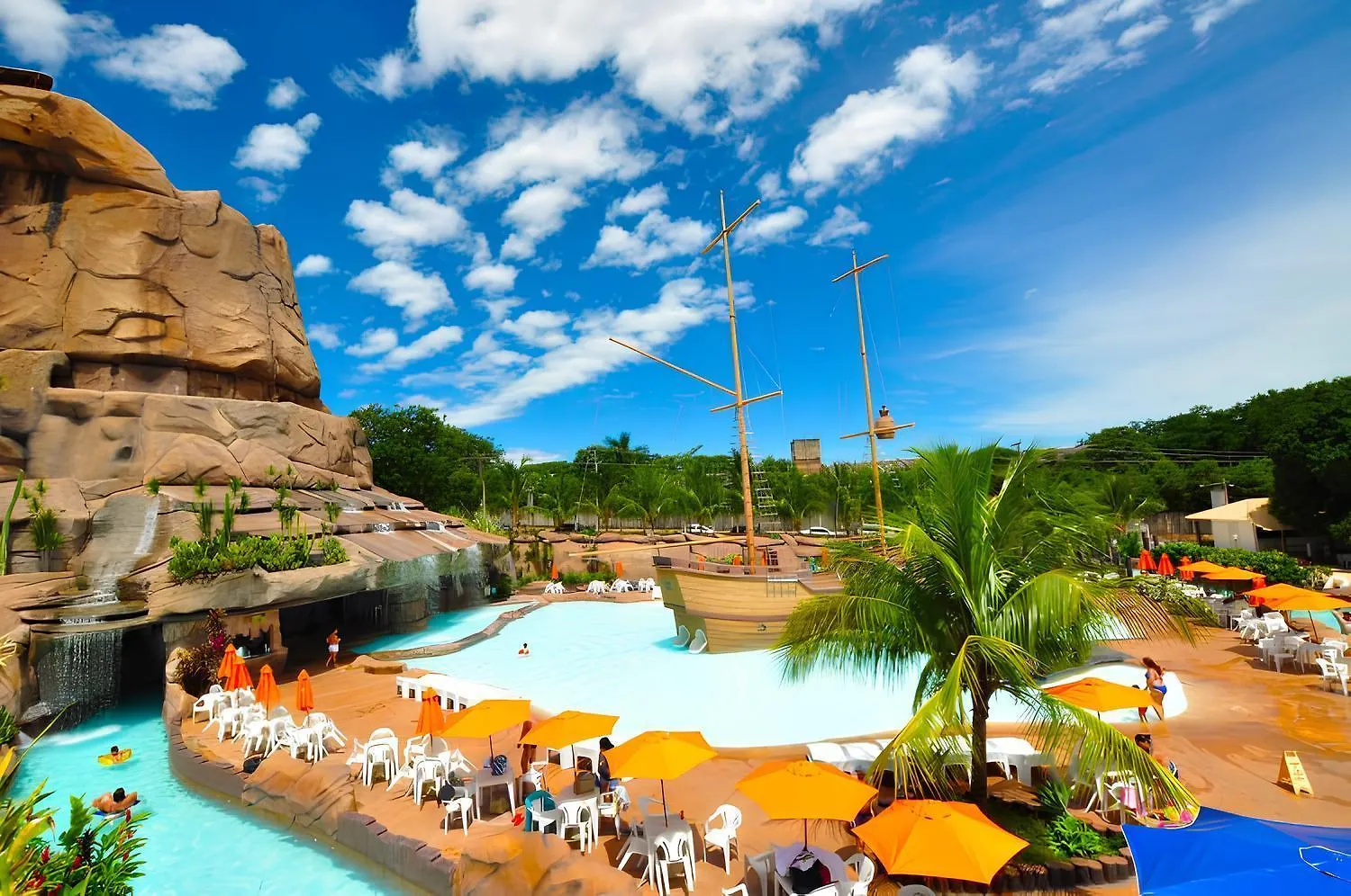 Spazzio Diroma - Acesso Ao Acqua Park E Splash Caldas Novas Hotel