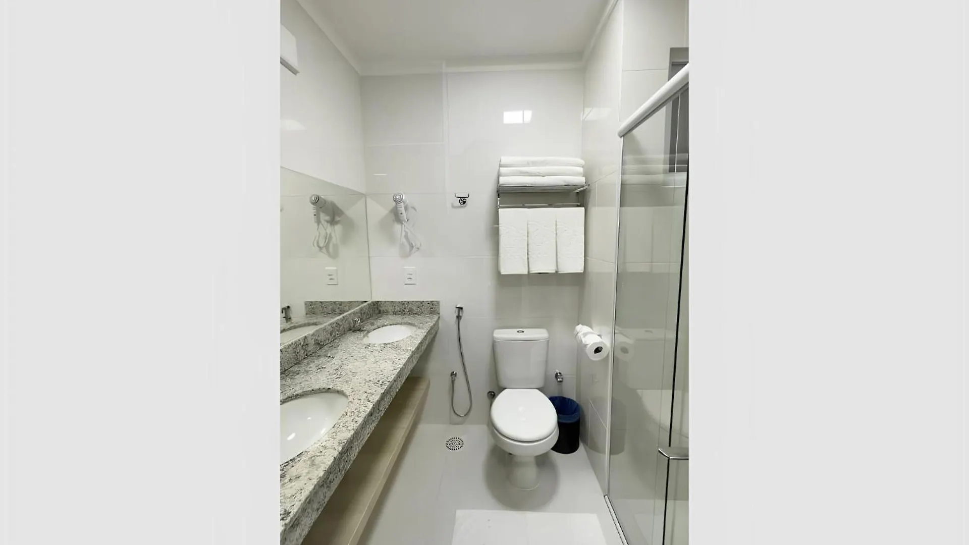 Spazzio Diroma - Acesso Ao Acqua Park E Splash Caldas Novas Brasil