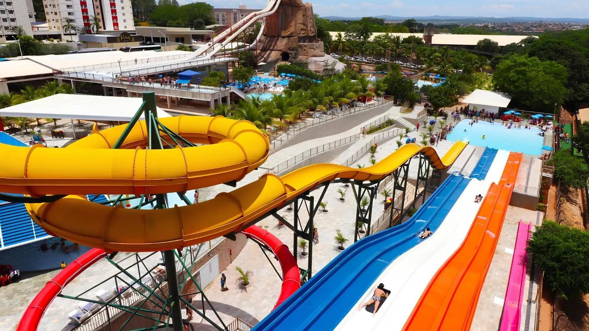 Spazzio Diroma - Acesso Ao Acqua Park E Splash Caldas Novas