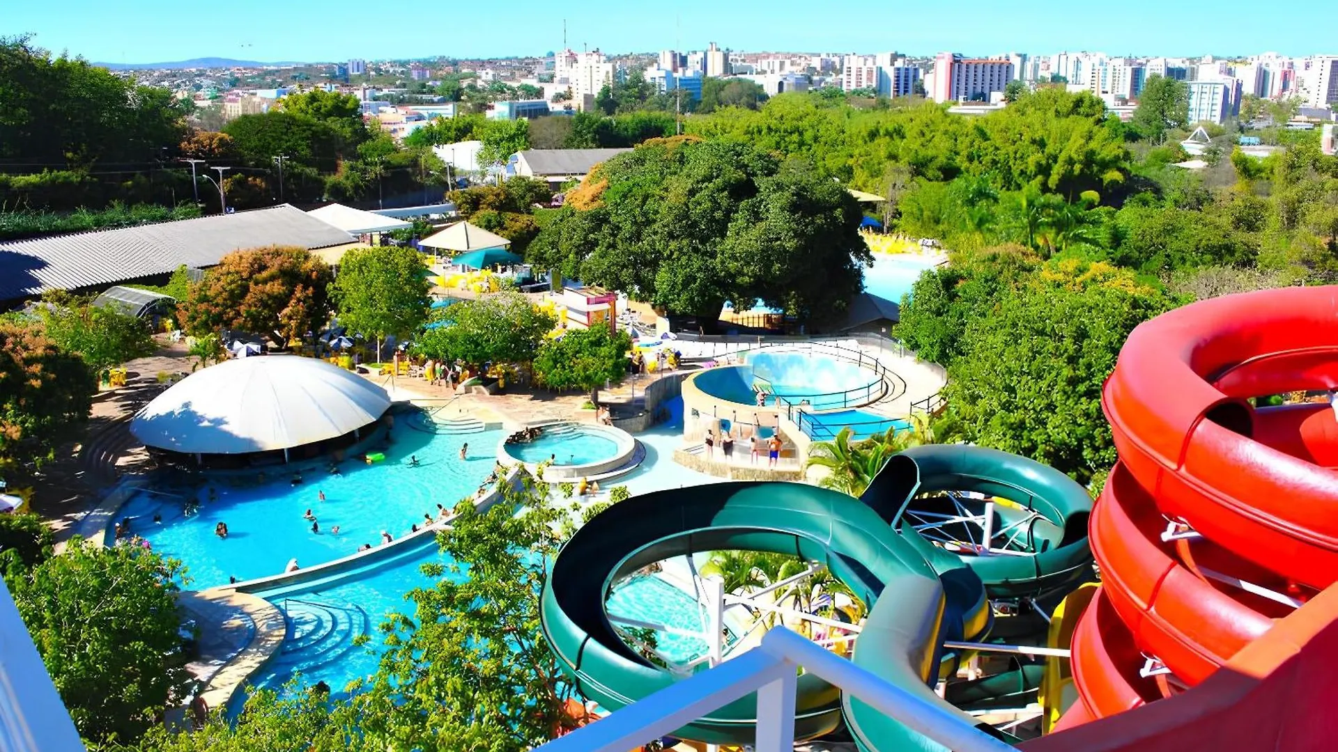 Spazzio Diroma - Acesso Ao Acqua Park E Splash Caldas Novas 2*,  Brasil